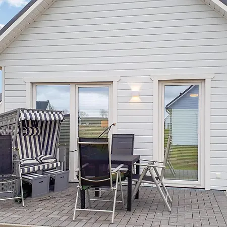 Stunning In Ostseeresort With Wifi Feriehus *