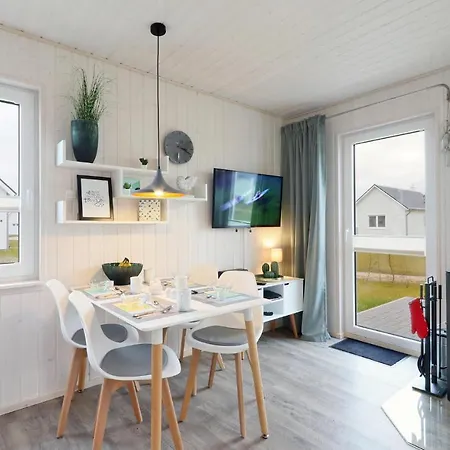 Feriehus Stunning In Ostseeresort With Wifi *